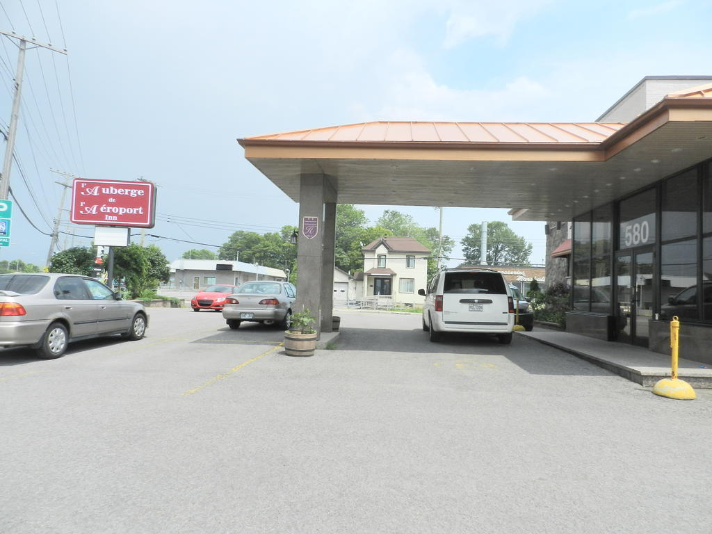 L'Auberge De L'Aeroport Inn Dorval Exterior photo